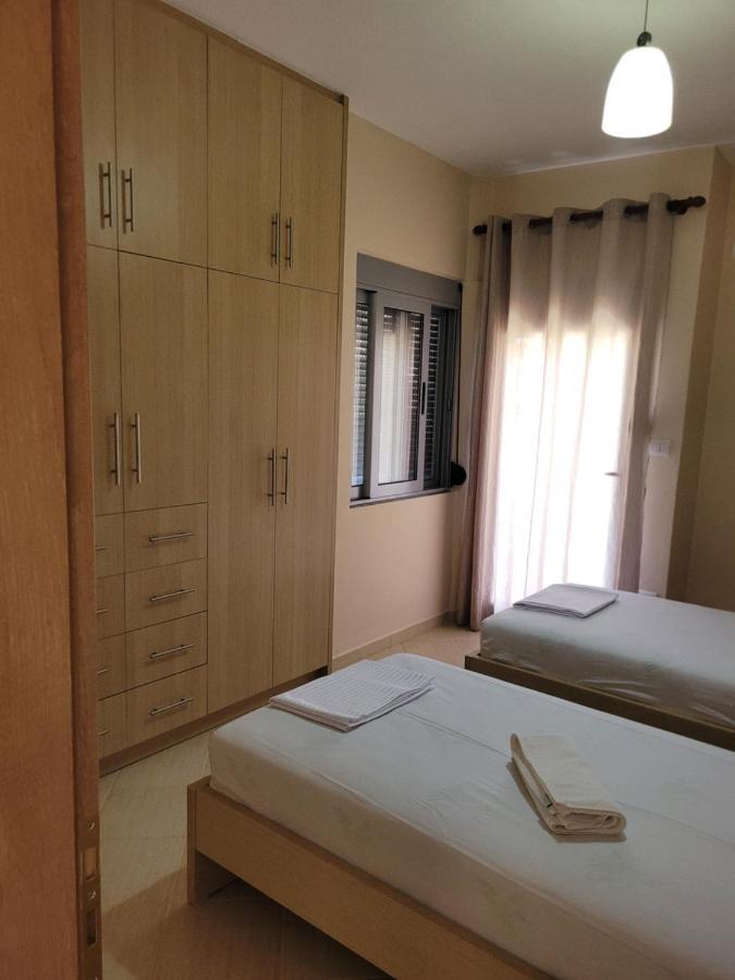 סרנדה Marina Apartment מראה חיצוני תמונה