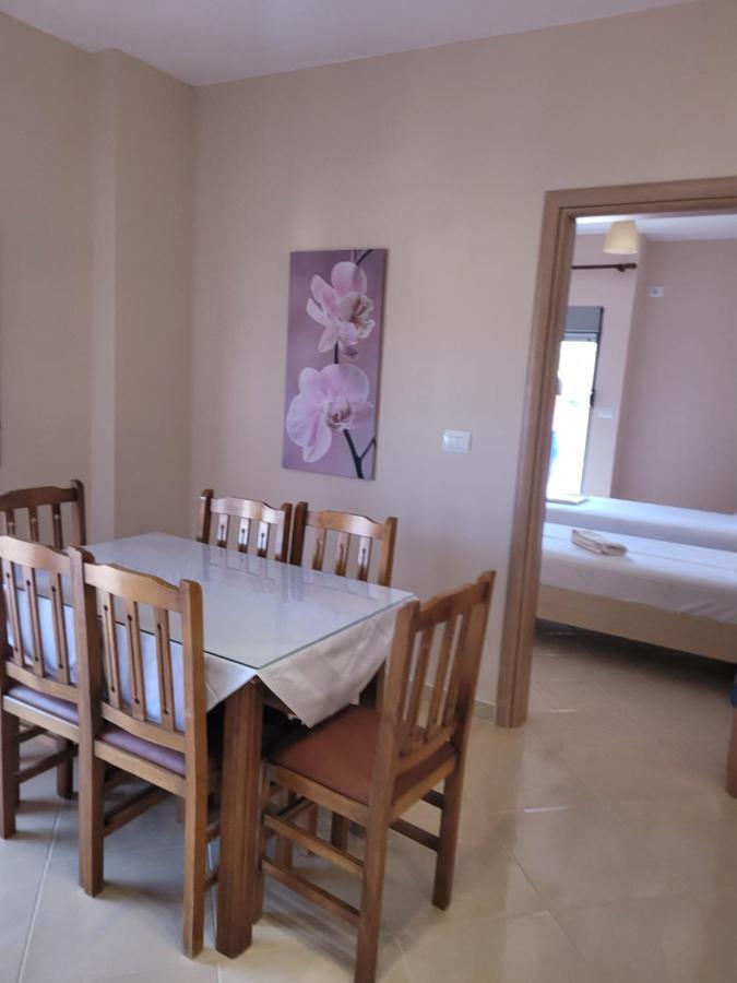 סרנדה Marina Apartment מראה חיצוני תמונה