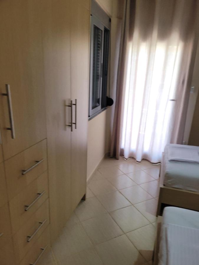 סרנדה Marina Apartment מראה חיצוני תמונה